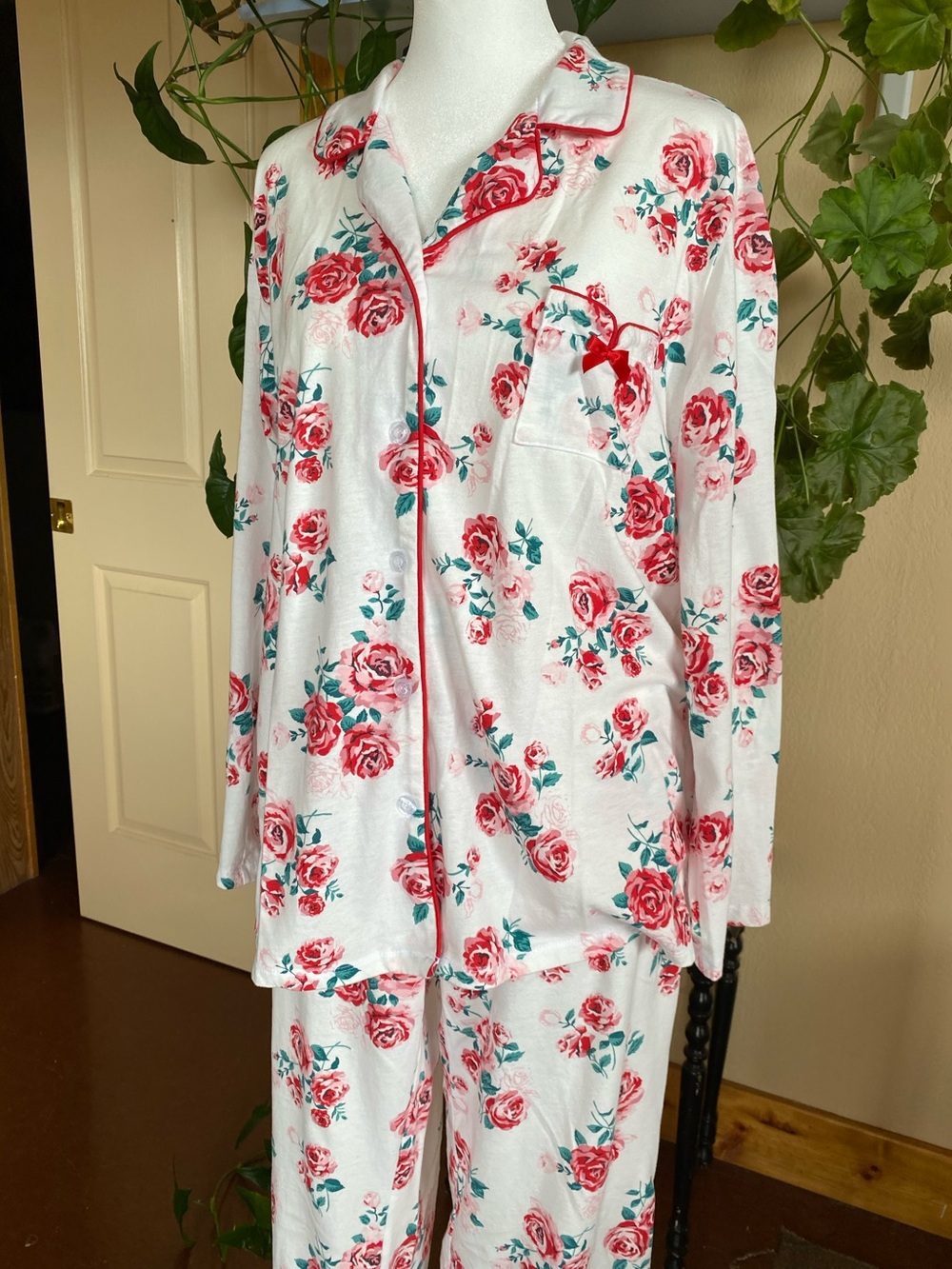 Laura Ashley Rose Floral Pajama Set Romantic Cottage Sleepwear XL